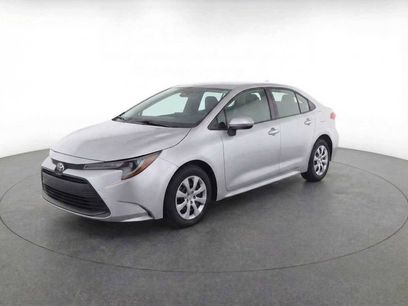 Used 2025 Toyota Corolla LE