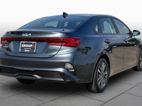 Used 2024 Kia Forte LXS image 13