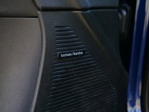 Used 2017 Dodge Challenger SRT Hellcat image 26