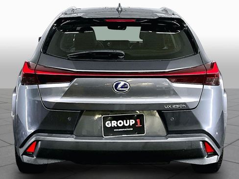 Used 2025 Lexus IS 350 F Sport AWD/4WD image 5