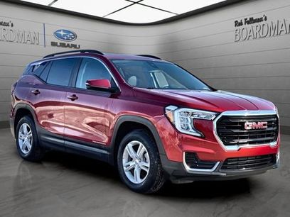 Used 2022 GMC Terrain SLE w/ Driver Convenience Package