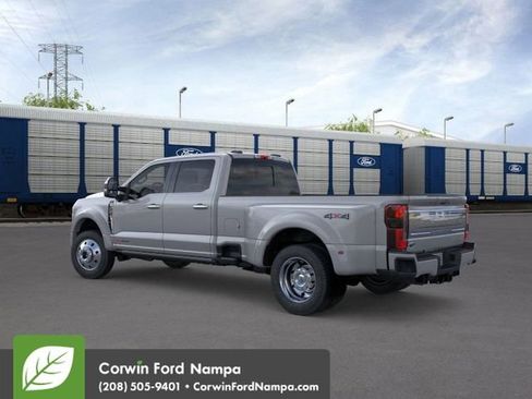 New 2026 Ford F450 Platinum image 5