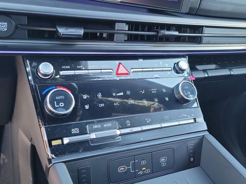 New 2026 Hyundai Santa Fe Calligraphy FWD image 27