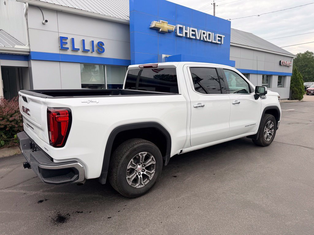 Used 2026 GMC Sierra 1500 SLT AWD/4WD image 4