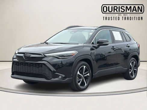 Used 2024 Toyota Corolla Cross AWD Hybrid image 2