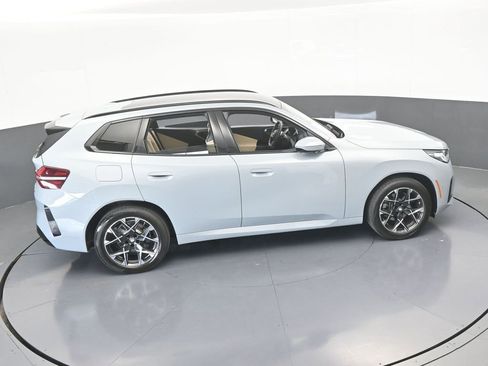 Used 2025 BMW X3 xDrive30i image 57
