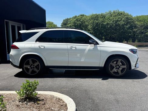 Used 2024 Mercedes-Benz GLE 450 4MATIC image 10
