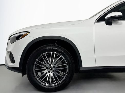 New 2026 Mercedes-Benz GLC 300 image 9