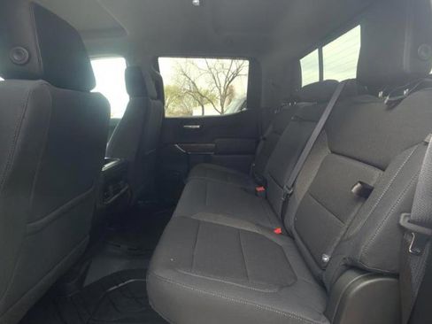 Used 2019 Chevrolet Silverado 1500 RST image 3