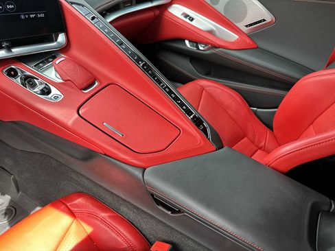 Certified 2022 Chevrolet Corvette Stingray Premium Cpe w/ Z51 Performance Package RWD image 21