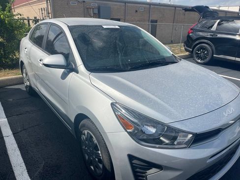 Used 2023 Kia Rio S FWD image 3
