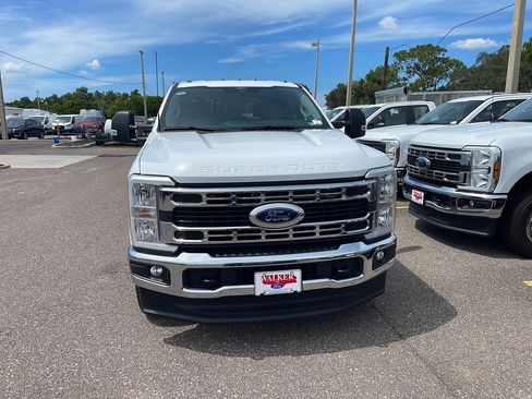 New 2026 Ford F350 XL w/ XL Chrome Package image 2
