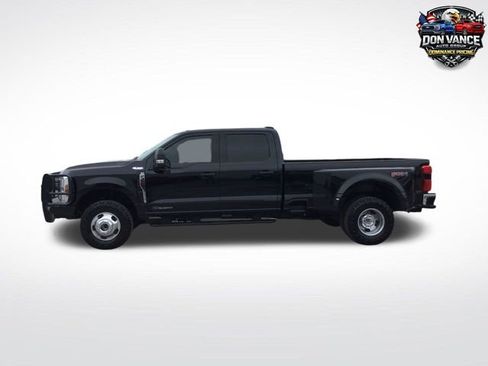 Used 2025 Ford F350 XLT w/ 360-Degree Camera Package AWD/4WD image 3