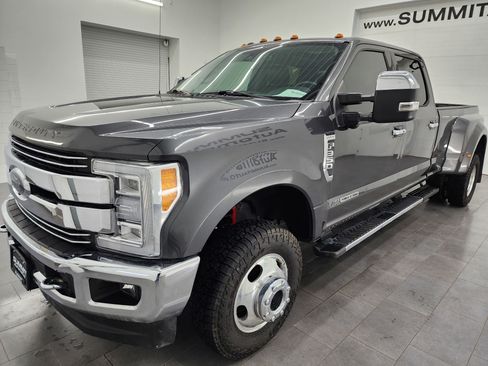 Used 2017 Ford F350 Lariat w/ Lariat Ultimate Package image 7