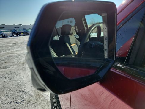 Used 2023 GMC Yukon AT4 w/ AT4 Premium Plus Package image 10