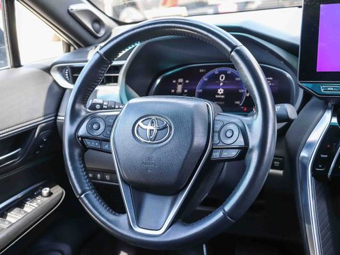 Certified 2023 Toyota Venza Limited AWD/4WD image 16