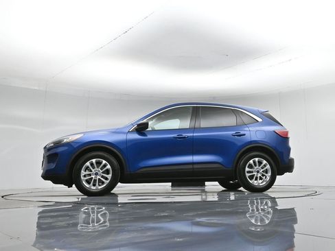 Used 2022 Ford Escape SE w/ Convenience Package FWD image 8