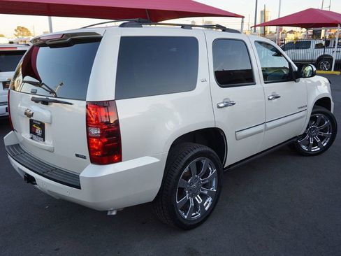 Used 2008 Chevrolet Tahoe LTZ w/ LTZ Preferred Equipment Group image 6