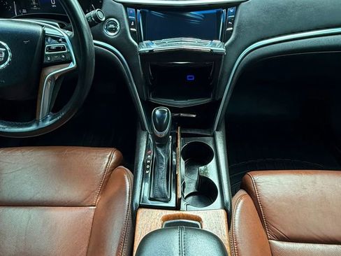 Used 2015 Cadillac XTS Luxury image 31