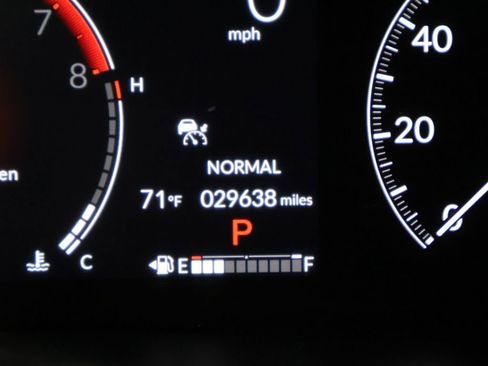 Used 2025 Honda Ridgeline Sport image 38