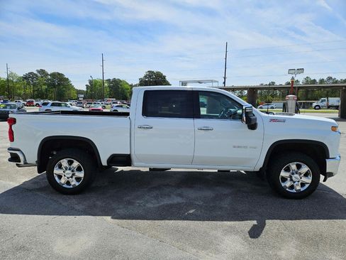 Used 2020 Chevrolet Silverado 2500 LTZ w/ LTZ Plus Package AWD/4WD image 7