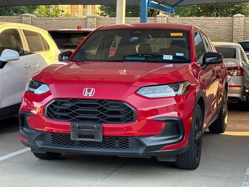 Certified 2024 Honda HR-V Sport image 1