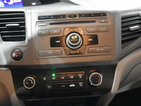 Used 2012 Honda Civic LX image 17