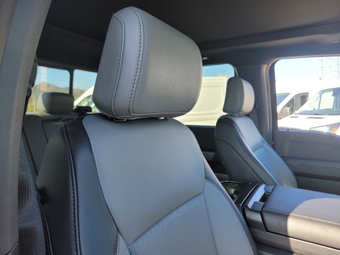 New 2025 Ford F150 Lightning Lariat image 14