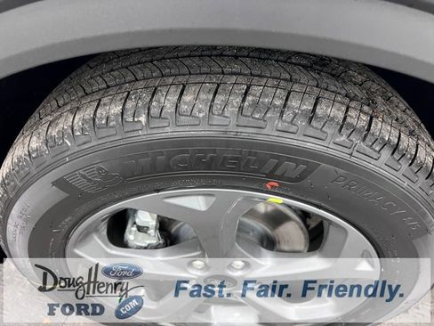 New 2026 Ford Escape ST-Line w/ Tech Pack #1 image 18