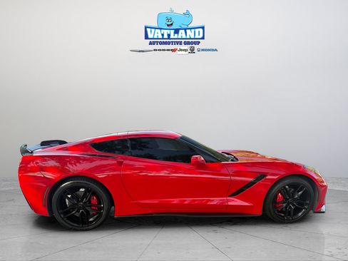 Used 2017 Chevrolet Corvette Stingray Coupe w/ 1LT RWD image 6