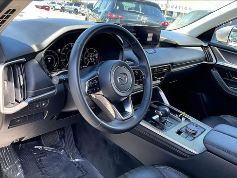 Certified 2024 MAZDA CX-90 Plug-In Hybrid w/ Preferred AWD/4WD image 9
