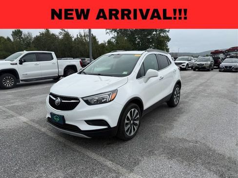 Certified 2021 Buick Encore Preferred AWD/4WD image 1