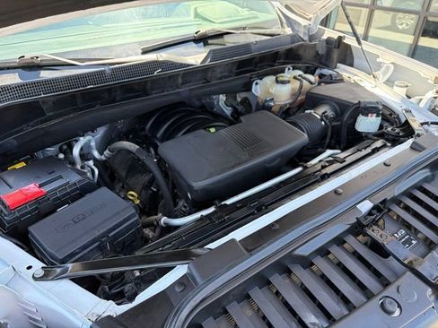 Used 2022 Chevrolet Silverado 1500 LT w/ Protection Package AWD/4WD image 25