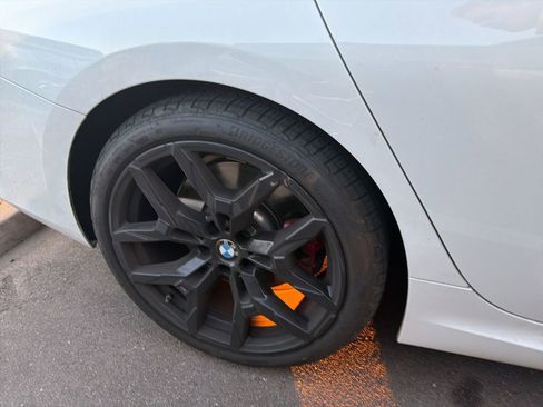 Used 2025 BMW 330i Sedan w/ M Sport Package image 8