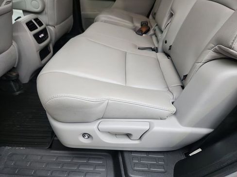 Used 2021 Honda Pilot EX-L image 26
