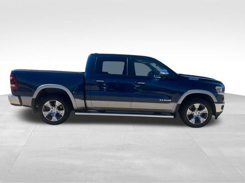 Used 2019 RAM 1500 Laramie AWD/4WD image 8