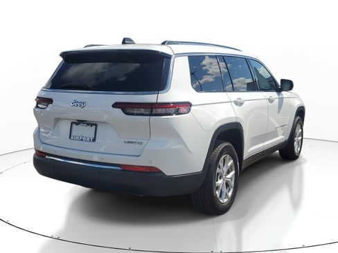 Used 2023 Jeep Grand Cherokee L Limited RWD image 5