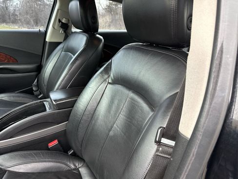 Used 2011 Buick LaCrosse CXL w/ Driver Confidence Package image 11