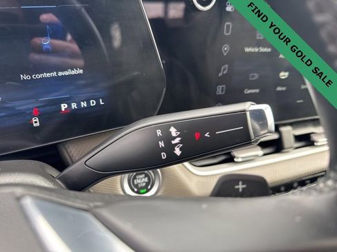 Certified 2025 Chevrolet Equinox LT w/ Convenience Package II image 19