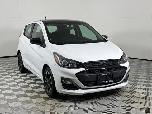 Used 2020 Chevrolet Spark LT w/ Spark Special Edition FWD image 3