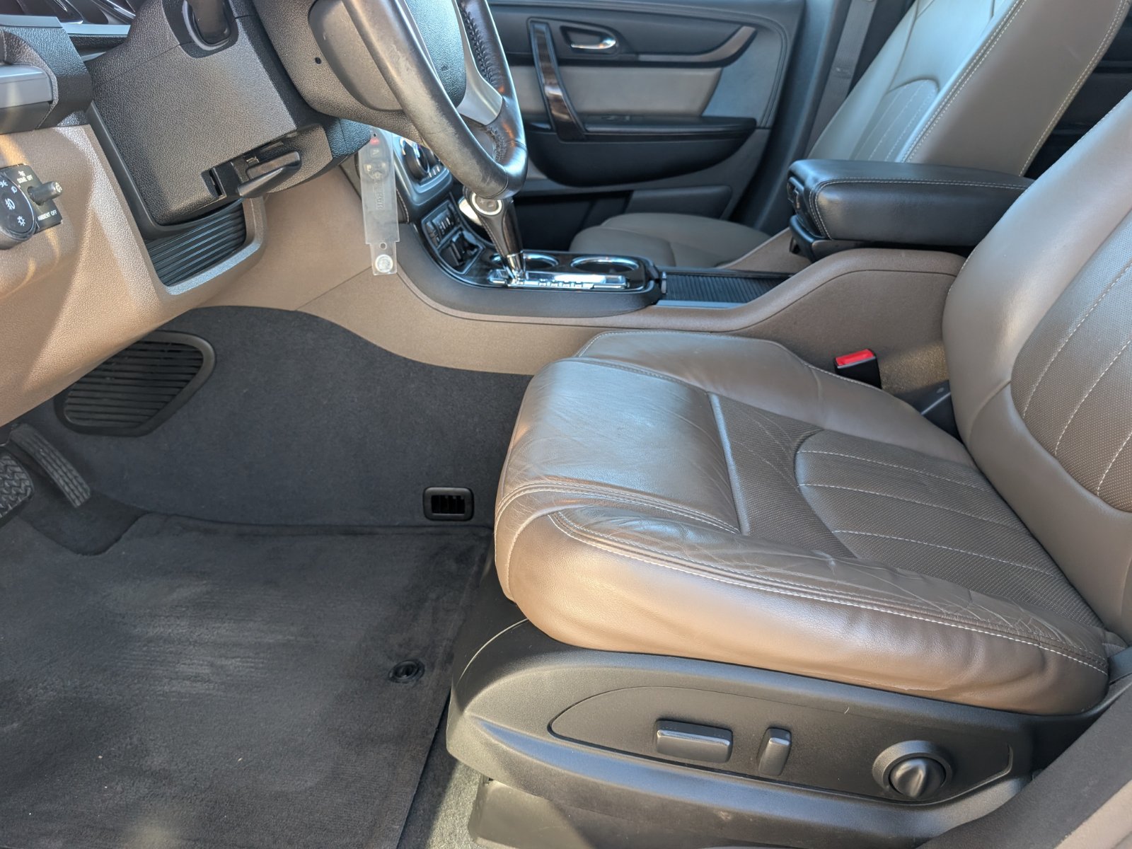 Used 2017 GMC Acadia Limited SLT FWD image 11