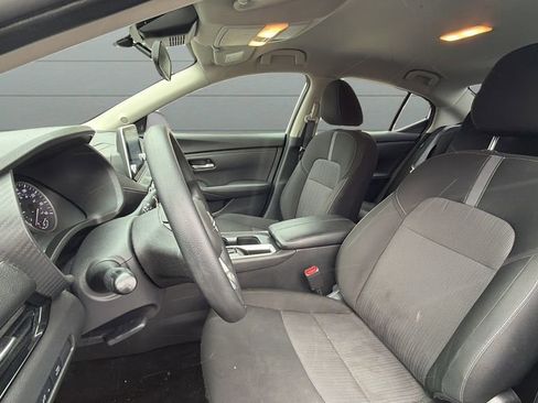 Used 2025 Nissan Sentra SV image 23