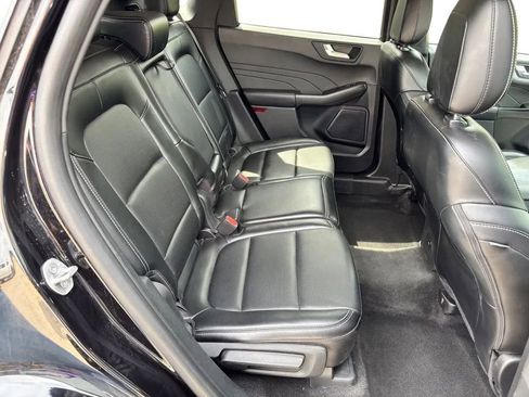 Used 2024 Ford Escape Platinum AWD/4WD image 29