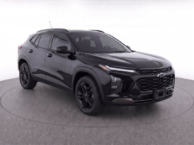 Used 2025 Chevrolet Trax ACTIV w/ Sunroof Package FWD image 2