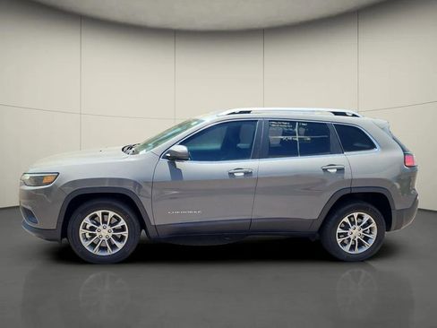Used 2021 Jeep Cherokee Latitude Lux w/ Comfort/Convenience Group FWD image 4
