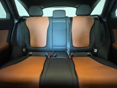 New 2026 Mercedes-Benz GLC 300 image 7