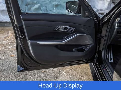 Used 2021 BMW M3 Competition w/ Executive Package RWD image 26