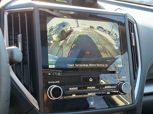 Used 2023 Subaru Crosstrek 2.5i Limited w/ Moonroof Package image 16