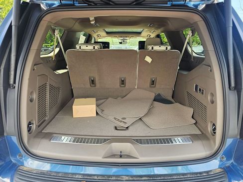 New 2026 GMC Yukon XL Denali AWD/4WD image 14