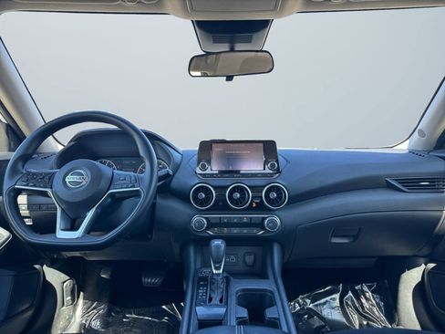 Used 2023 Nissan Sentra S image 10